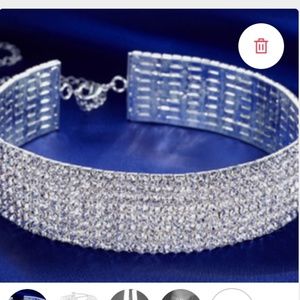 Crystal rhinestone choker